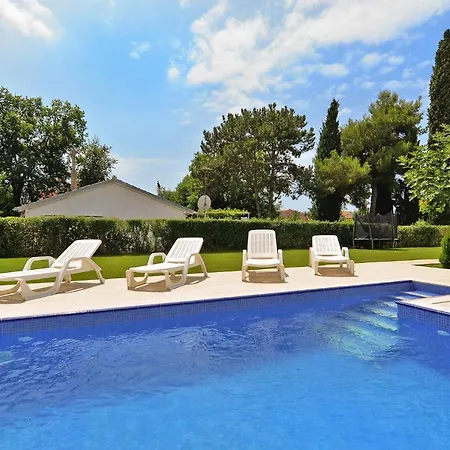 House Pineta 1719 Pula