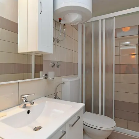 House Pineta 1719 Holiday home *