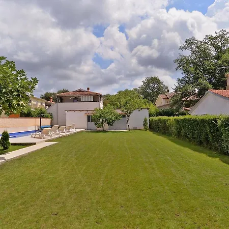 Holiday home House Pineta 1719 *