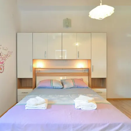 Holiday home House Pineta 1719 *